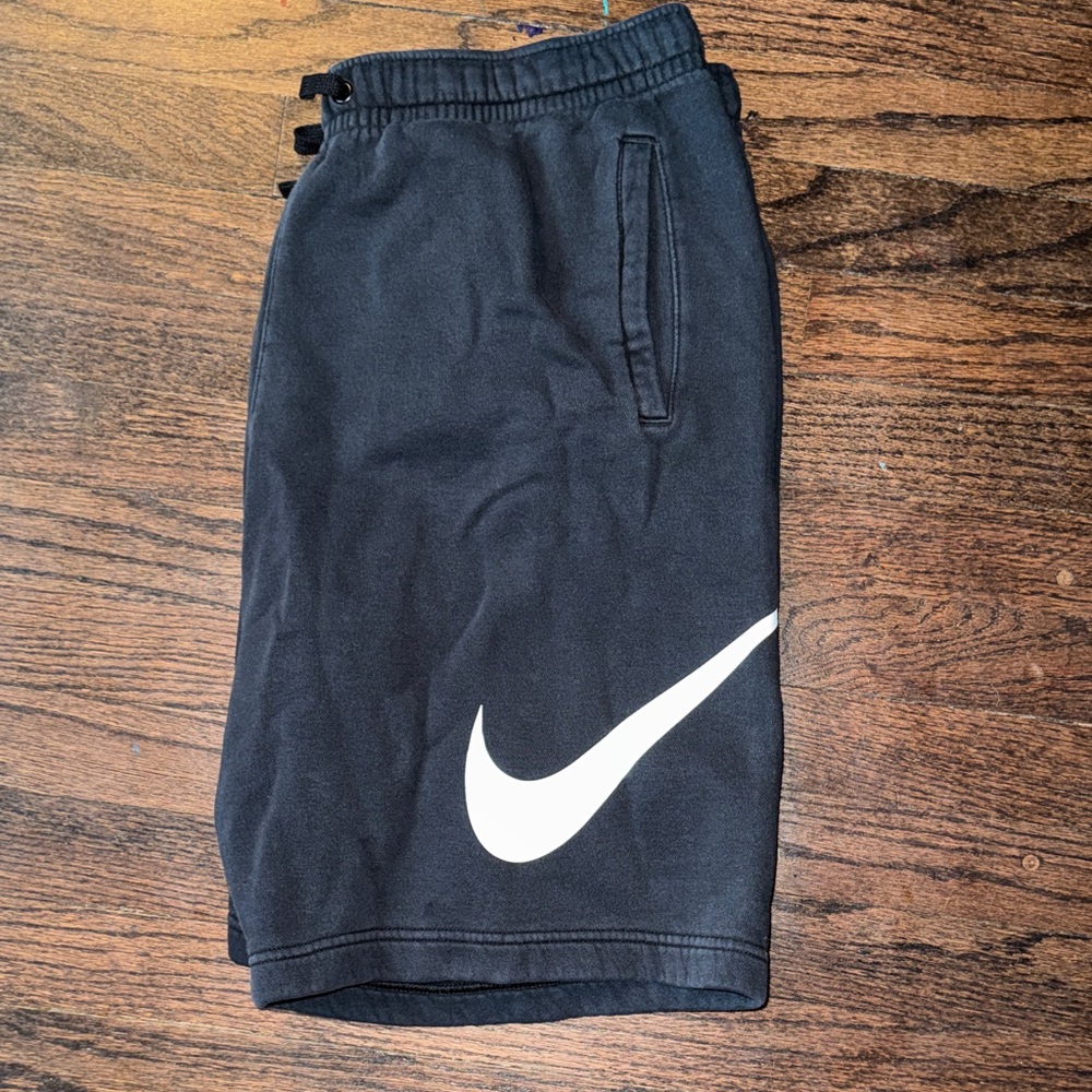 Nike Men's L Black Athletic Shorts